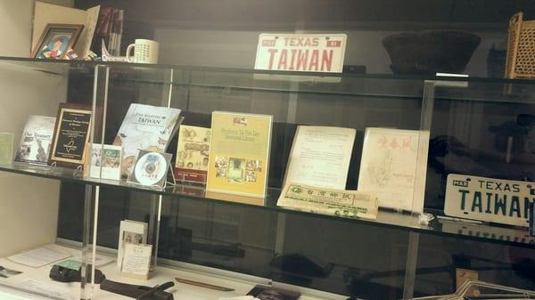 Display case at the Professor Ya-Yen Lee Memorial Library