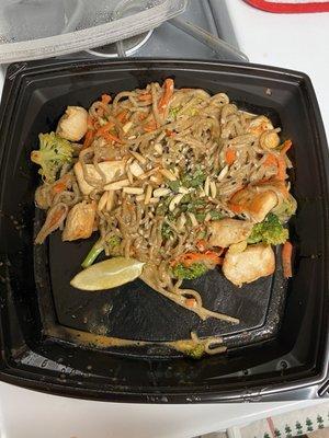 Enlightened Spicy Peanut Chicken With Soba Noodles