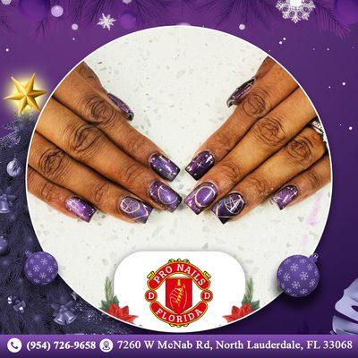 Winter nails are all about elegance and edge! 
Snowflake art, and metallic accents for a cool, chic vibe.