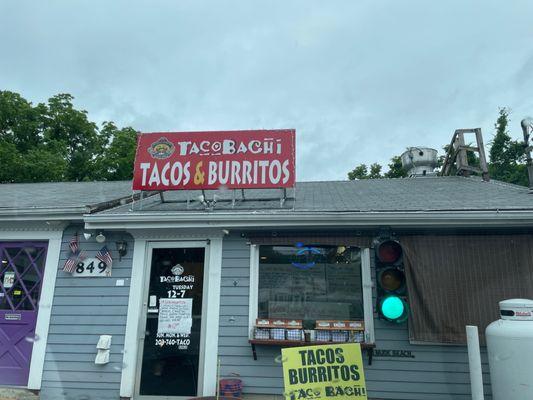 Taco Bachi