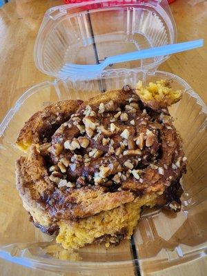 Sweet potato pecan roll