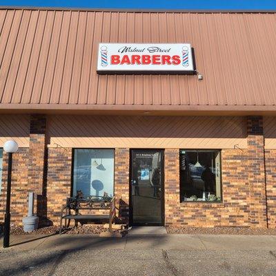 The new home of walnut street Barbers