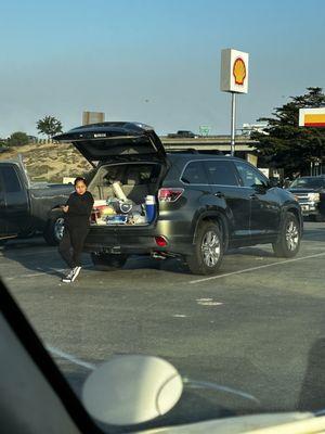 Lady selling food in Home Depot parking lot no permits why can't taco truck park here they get ran out