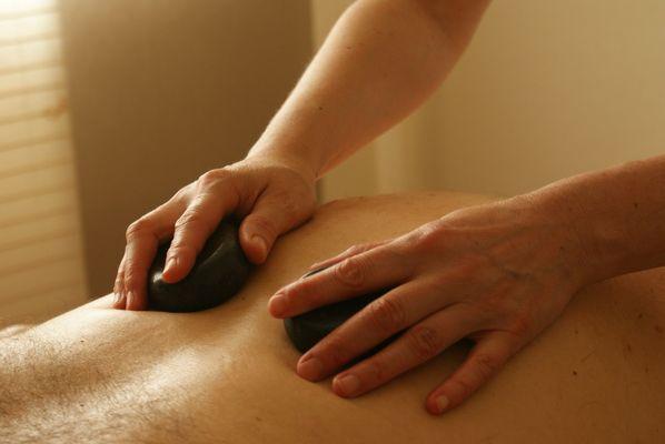 Hot Stones Massage 60 mins/ 90 mins