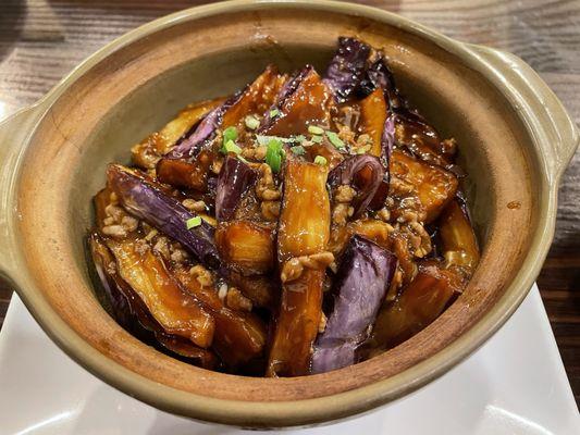 M9. Ground Pork with Eggplant in Casserole