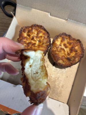 Pizza 3 Cheese and Herb Crazy Puffs