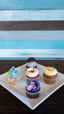 Cupcake assortment: Funfetti, Oreo, Chocolate, Carrot Cake and Red Velvet