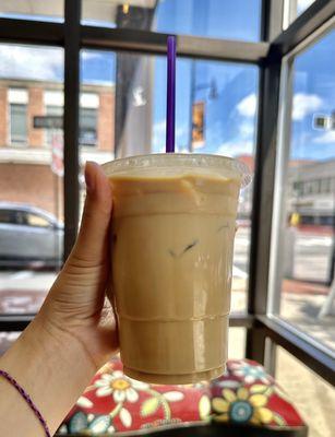 iced vanilla latte ($5.50)