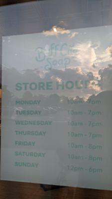 Store hours