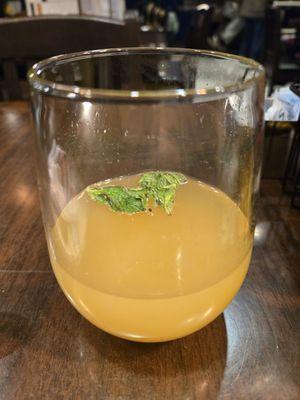 shriveled up mint leaves in the lousy overpriced mimosa