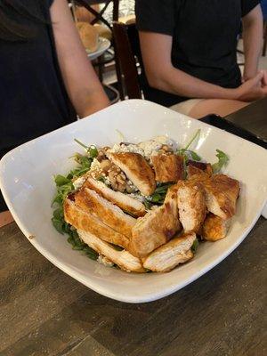 Beet salad with chicken