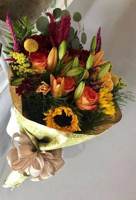 Wrapped fall bouquet