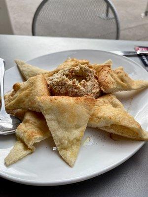 Fry bread with Hummus, delicious :)