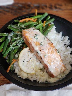 Salmon bowl