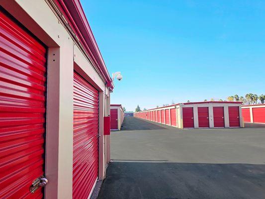 Drive-up Storage in Sacramento