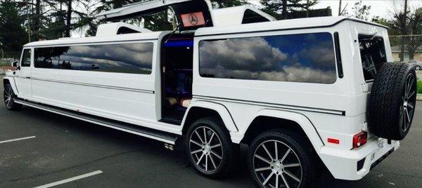 Mercedes G-Wagon Limo