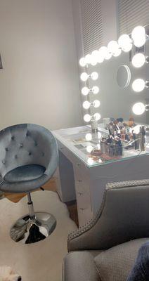 I got a beautiful vanity from them a few weeks ago and I've been very happy with it! Thank you!