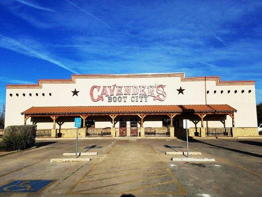 Cavender's Store Front