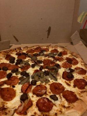 Supposedly a Supreme charged all topping separate but got this instead.