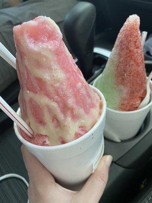 Fresa con leche and cherry y límon raspas *drool*