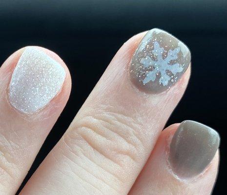 Dip polish with snowflake sticker  By Dawn