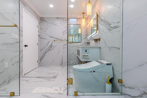 Bathroom Remodel by Vivid Homes, Leading Construction Companies in Calabasas, CA