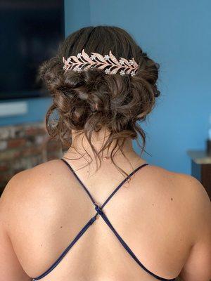 Prom hair