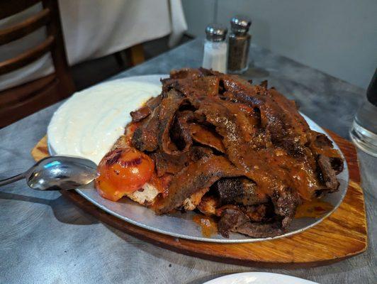 Iskender kebab