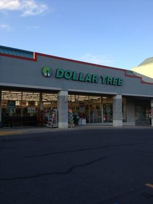 Store front in Mifflin County Commons