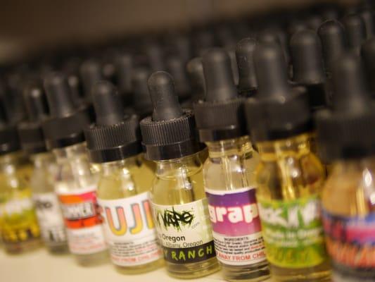 ROCK N VAPE Premium Liquid over 45 Flavors Made in Oregon