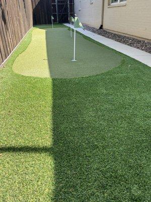 Putting green from Magnolia Turf installed by Trey B