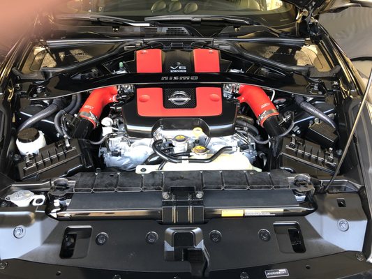 NISSAN ENGINE BAY CLEANING-LOOKS BRAND NEW-CAR HAS OVER 60k MILES