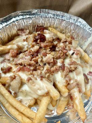 Bacon cheese (queso) fries