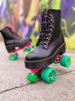 Pigeon's Roller Skate Shop