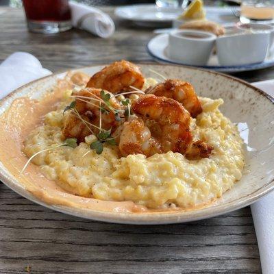 Shrimp and grits