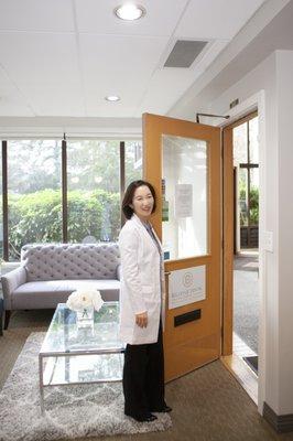 Dr. Cheong Welcomes you to her practice