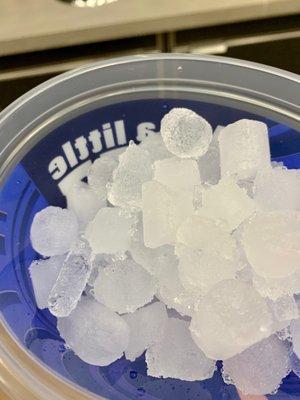 Are you super picky about your ice? Do you buy that sonic bagged ice? This is from the fountain drink station. #UpCloseSavor XP