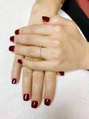 Acrylic nail with shellac polish