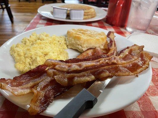 Breakfast platter