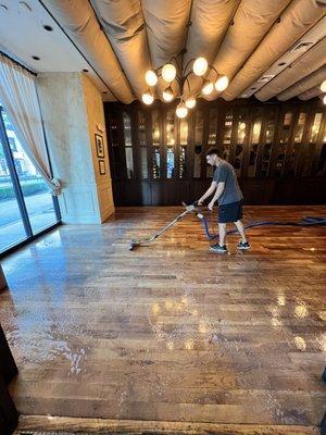 Hardwood Floor cleaning