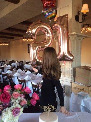 Rose gold 21st bday balloons