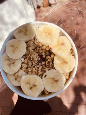 Acai bowl