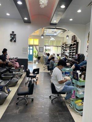 Vy spa and nails newly renovated