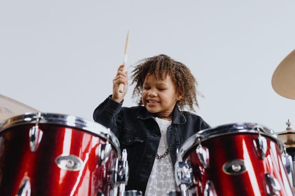 Drum Lessons with professional musicians and exceptional instructors are available at Prado Music Academy.