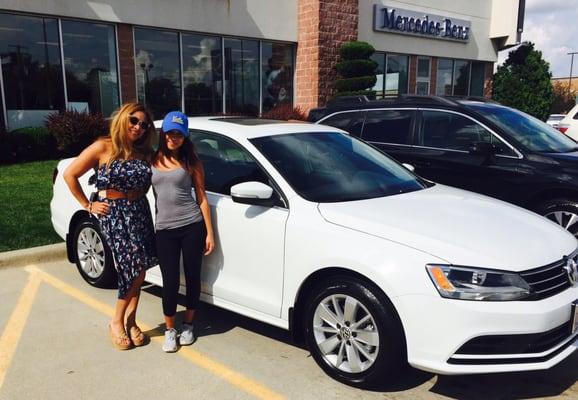 Alyssa's new ride!  Thank you Fenton and Sam at Grossinger Motors in Norma, IL