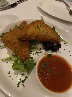 Mozzarella Carrozza! Good to dip!