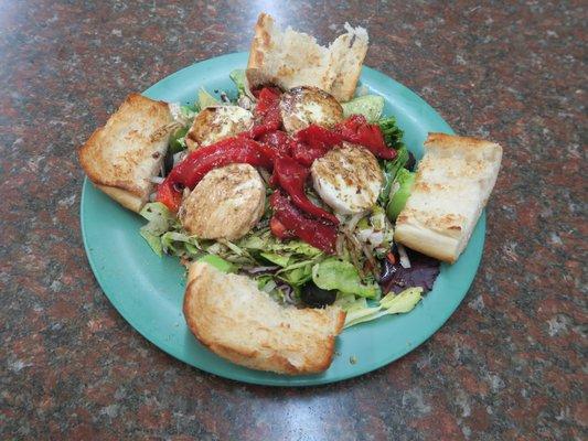 Summer Salad with Roasted Peppers & Fresh Mozzarella.