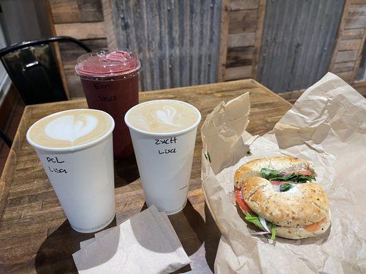 Pumpkin latte. Dirty chai latte. Einstein berries shake. Lox bagel.