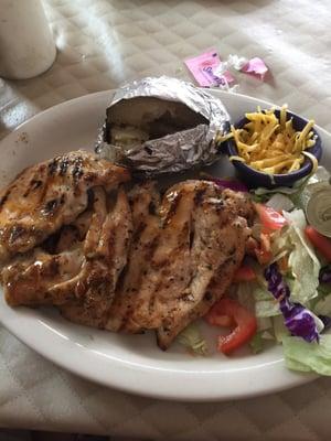 Grilled chicken plate