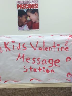 A kids Valentine's Station ! I love it !